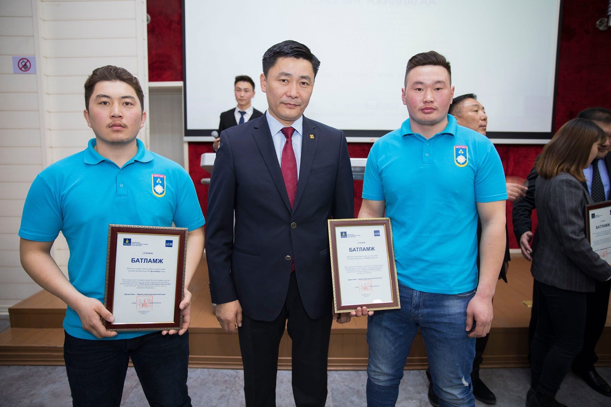 Оюутны 38 төсөл 5-10 сая төгрөгийн санхүүжилт авна - Mongolian Education